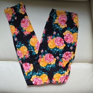 LuLaRoe Multicolor Patterned Leggings